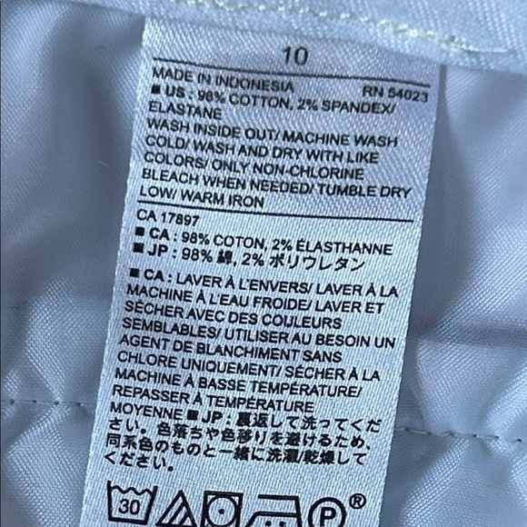 Banana Republic High Waist Floral Shorts - Multicolor  C - Picture 3 of 8